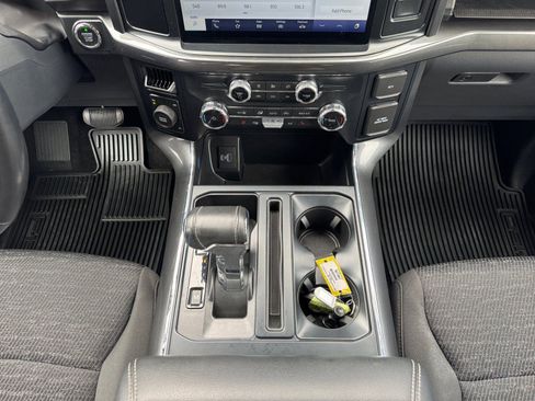 Certified 2022 Ford F150 XLT w/ Equipment Group 302A High image 11