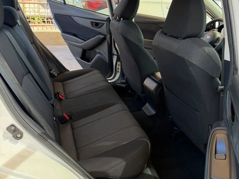 Used 2018 Subaru Impreza 2.0i AWD/4WD image 11