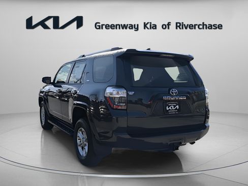 Used 2024 Toyota 4Runner SR5 image 6