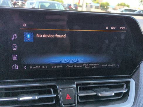 Used 2025 Chevrolet TrailBlazer LT AWD/4WD image 18