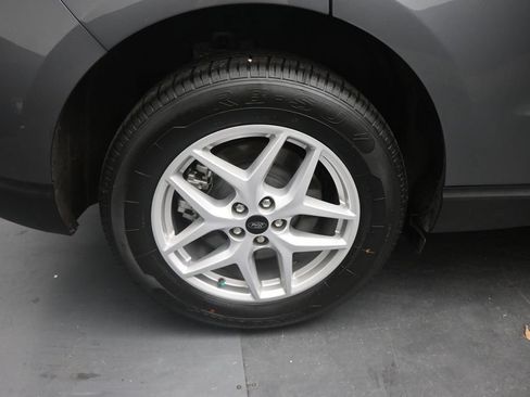 Used 2024 Ford Edge SEL AWD/4WD image 21