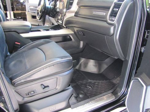 Used 2019 RAM 3500 Laramie AWD/4WD image 22