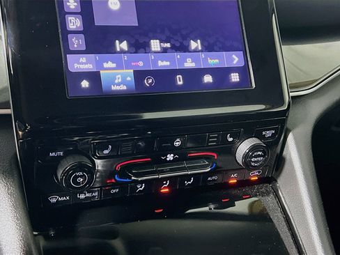Used 2022 Jeep Grand Cherokee L Laredo w/ Luxury Tech Group I RWD image 26