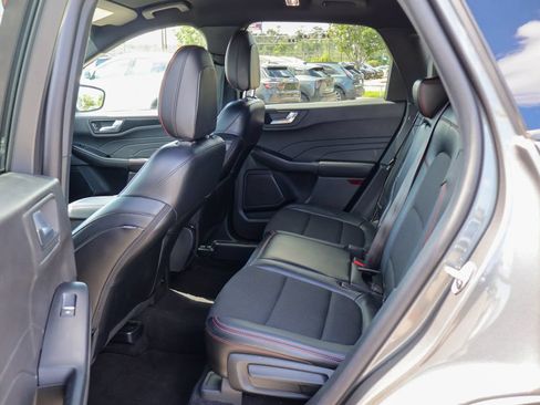 Used 2025 Ford Escape ST-Line AWD/4WD image 9