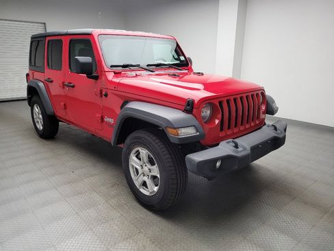 Used 2018 Jeep Wrangler Unlimited Sport S AWD/4WD image 13