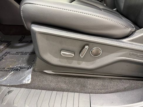 New 2025 Ford F150 Lariat w/ Equipment Group 502A High image 14