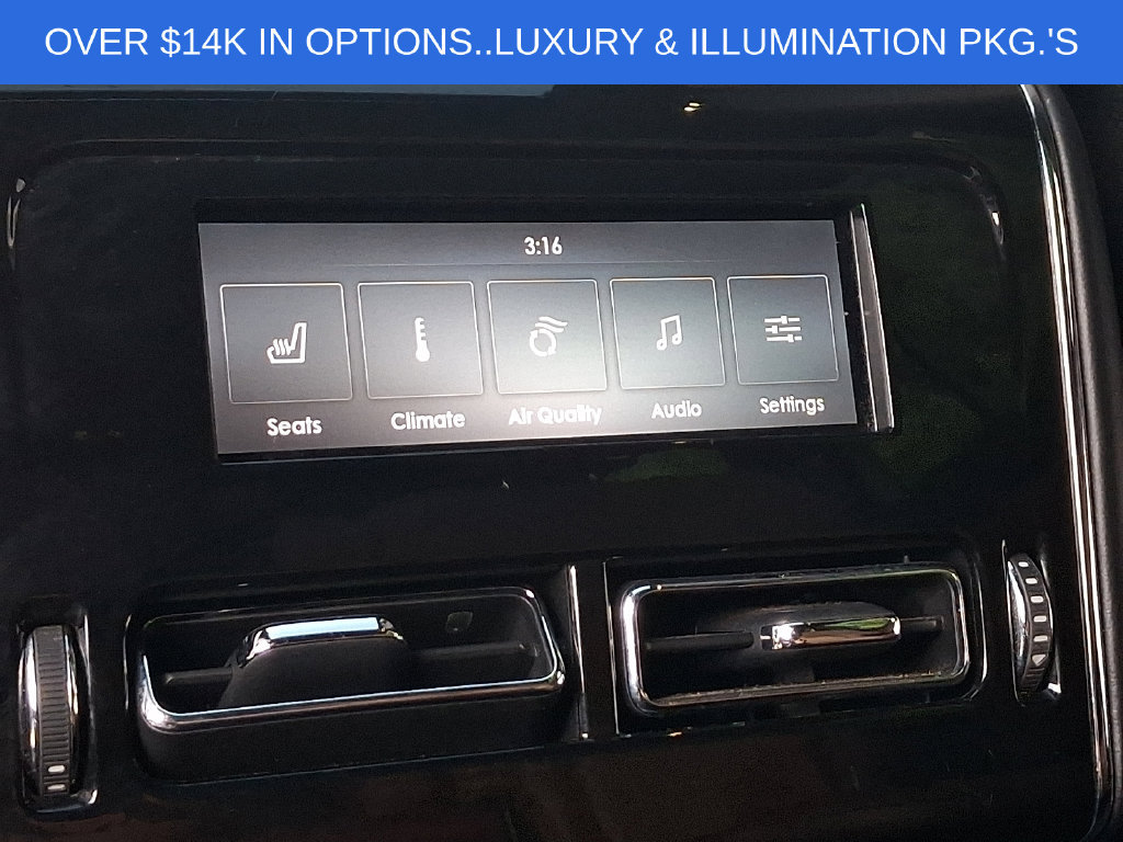 Used 2023 Lincoln Aviator Reserve w/ Equipment Group 201A AWD/4WD image 12