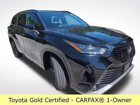 Certified 2024 Toyota Highlander XSE AWD/4WD image 9