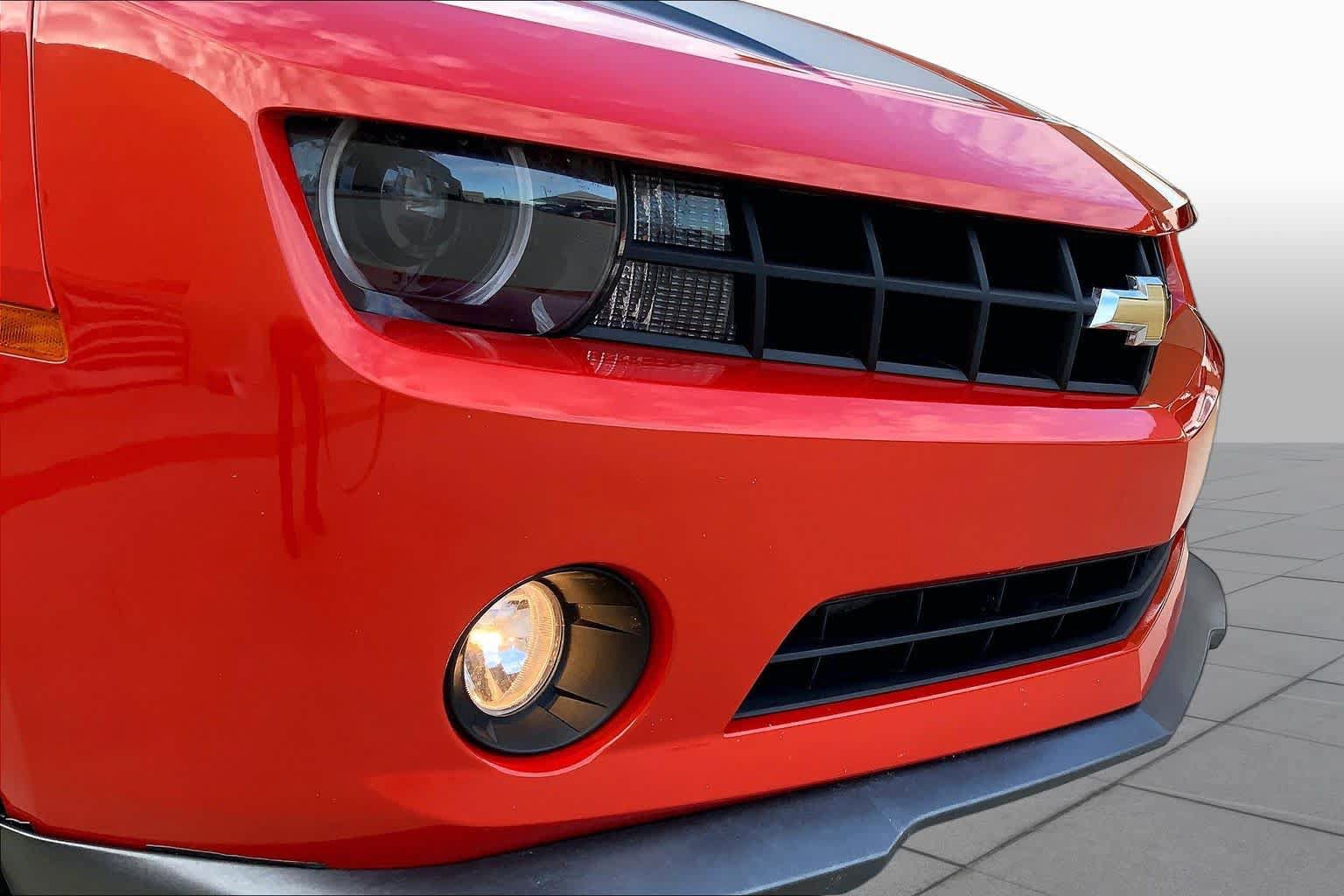 Used 2010 Chevrolet Camaro LT w/ RS Package RWD image 30