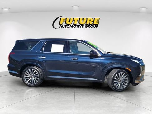 Used 2024 Hyundai Palisade Calligraphy AWD/4WD image 3