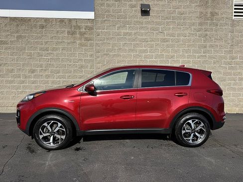 Used 2020 Kia Sportage LX image 5