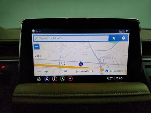 Used 2021 Chevrolet Tahoe Premier image 18