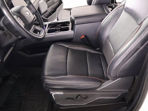 Used 2024 Ford F250 Lariat w/ Lariat Ultimate Package image 12