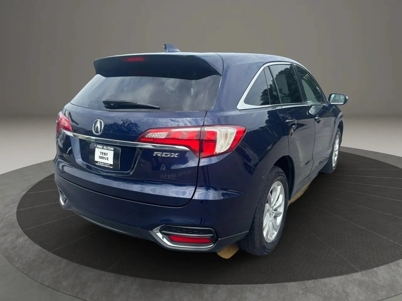 Used 2016 Acura RDX w/ Technology Package FWD image 3
