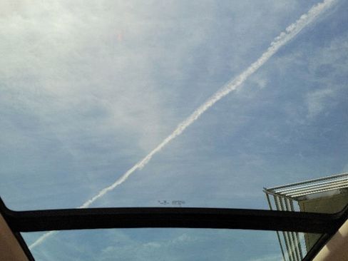 Used 2022 Volkswagen Atlas SE w/ Panoramic Sunroof Package AWD/4WD image 13