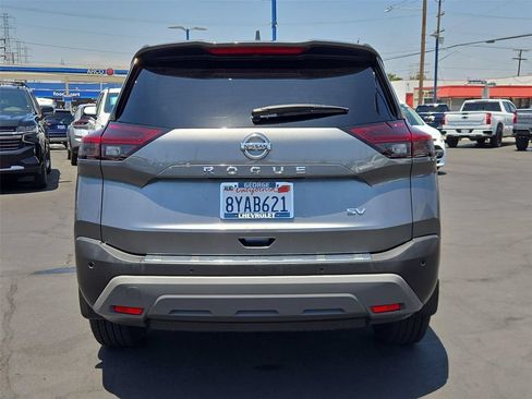 Used 2021 Nissan Rogue SV FWD image 30