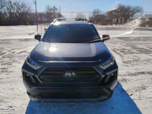 Used 2020 Toyota RAV4 TRD Off-Road w/ TRD Off-Road Weather Package image 8