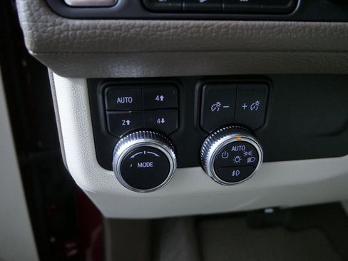 Used 2024 GMC Yukon Denali AWD/4WD image 20