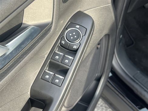 New 2025 Ford Escape ST-Line Elite w/ Tech Pack #2 image 16