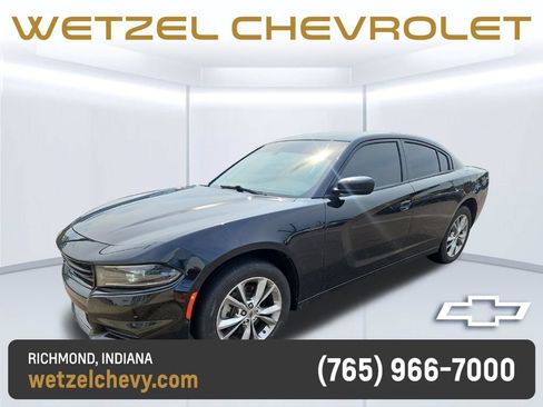 Used 2023 Dodge Charger SXT w/ Cold Weather Package AWD/4WD image 1