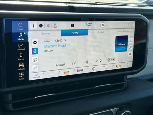 New 2026 Jeep Gladiator Sport image 28