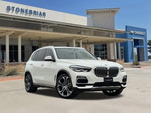Used 2020 BMW X5 sDrive40i w/ Premium Package image 2