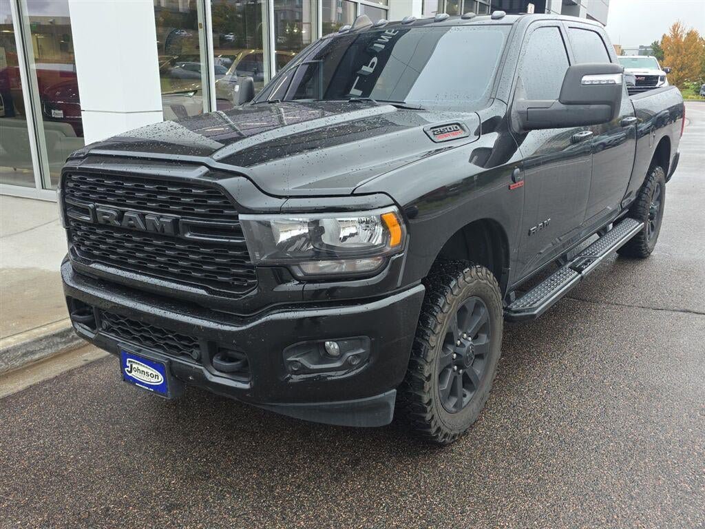 Used 2024 RAM 2500 Big Horn w/ Night Edition AWD/4WD image 1