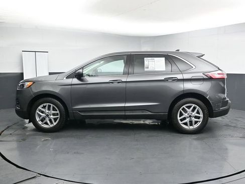 Used 2023 Ford Edge SEL w/ Convenience Package AWD/4WD image 5