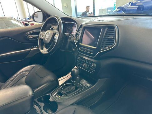 Used 2021 Jeep Cherokee Latitude Lux w/ Sun & Sound Group image 33