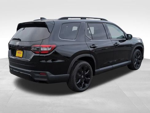 New 2026 Honda Pilot Black Edition image 7