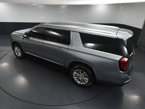Used 2024 GMC Yukon XL SLT image 65