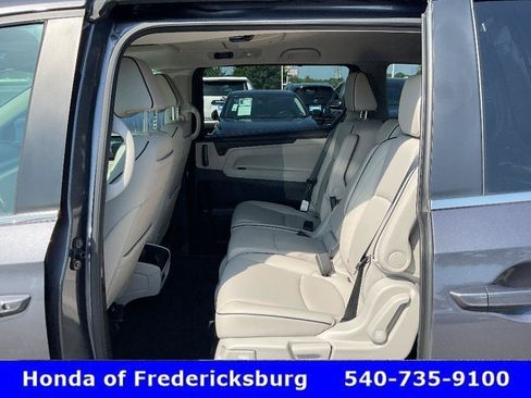 Certified 2026 Honda Odyssey Touring image 16