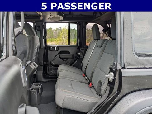Used 2026 Jeep Wrangler Sport image 11