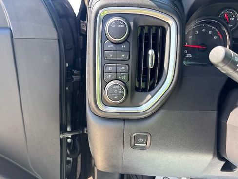 Used 2022 Chevrolet Silverado 1500 LT Trail Boss w/ Safety Package AWD/4WD image 13