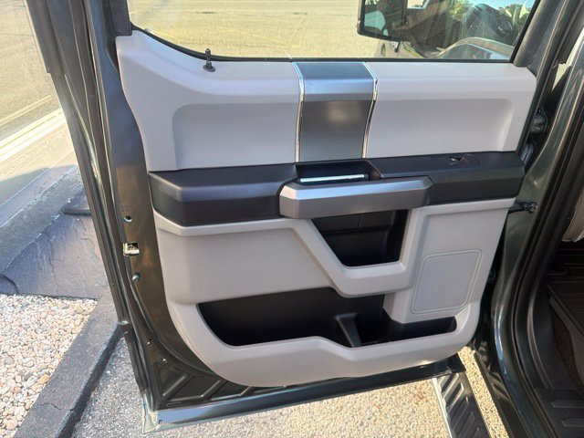 Used 2018 Ford F150 XLT w/ Equipment Group 302A Luxury AWD/4WD image 10