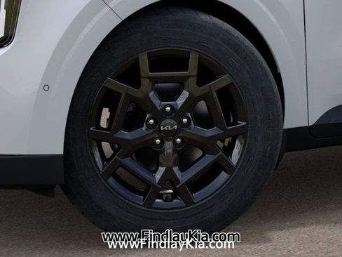 New 2026 Kia Carnival SX Prestige image 11