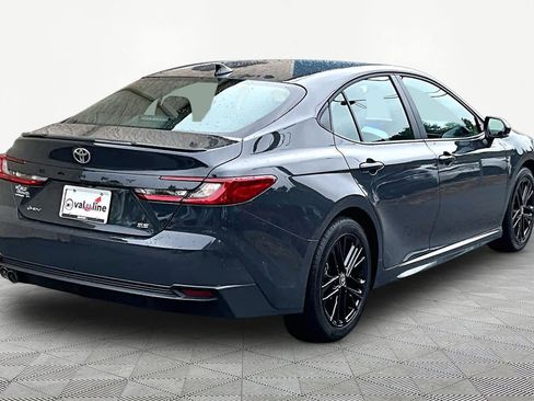 Used 2026 Toyota Camry SE w/ Convenience Package FWD image 13