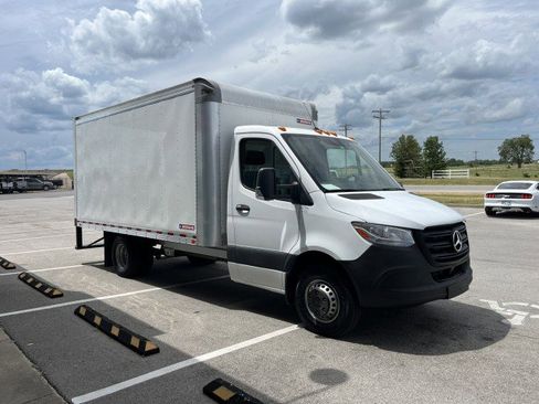 Used 2019 Mercedes-Benz Sprinter 170 image 3