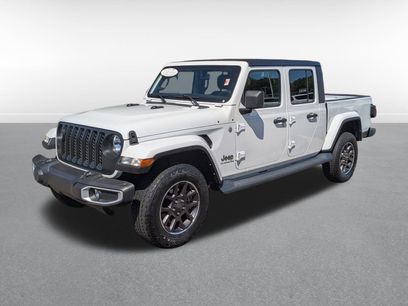 Used 2022 Jeep Gladiator Overland w/ Trailer Tow Package