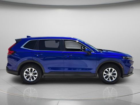 Used 2024 Honda CR-V LX image 3