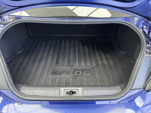 Used 2025 Toyota GR86 image 33