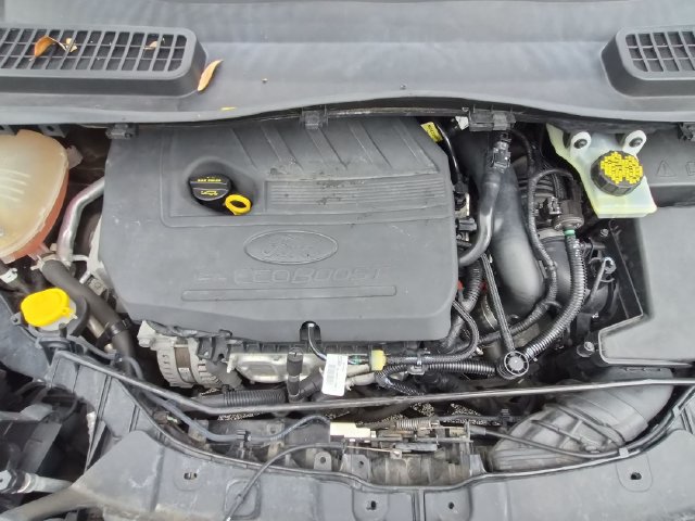 Used 2017 Ford Escape SE w/ SE Cold Weather Package FWD image 29