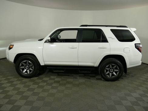 Used 2021 Toyota 4Runner TRD Off-Road Premium w/ Moonroof Package image 27