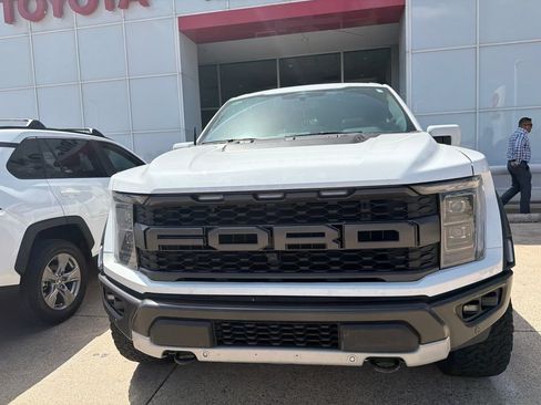 Used 2023 Ford F150 Raptor w/ Raptor Carbon Fiber Package AWD/4WD image 7
