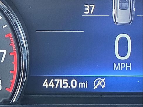 Used 2023 Ford Explorer Limited image 23