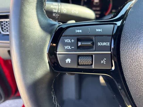 Used 2025 Honda Civic Sport image 12