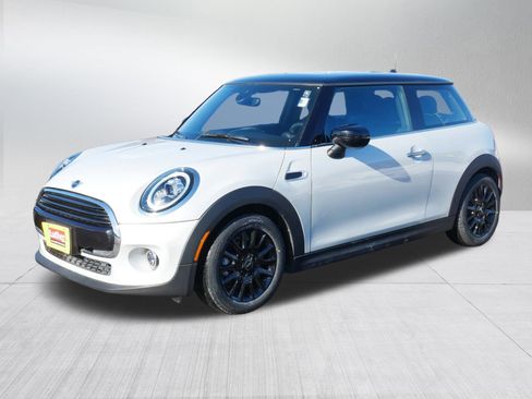 Used 2021 MINI Cooper 2-Door Hardtop w/ Storage Package image 3