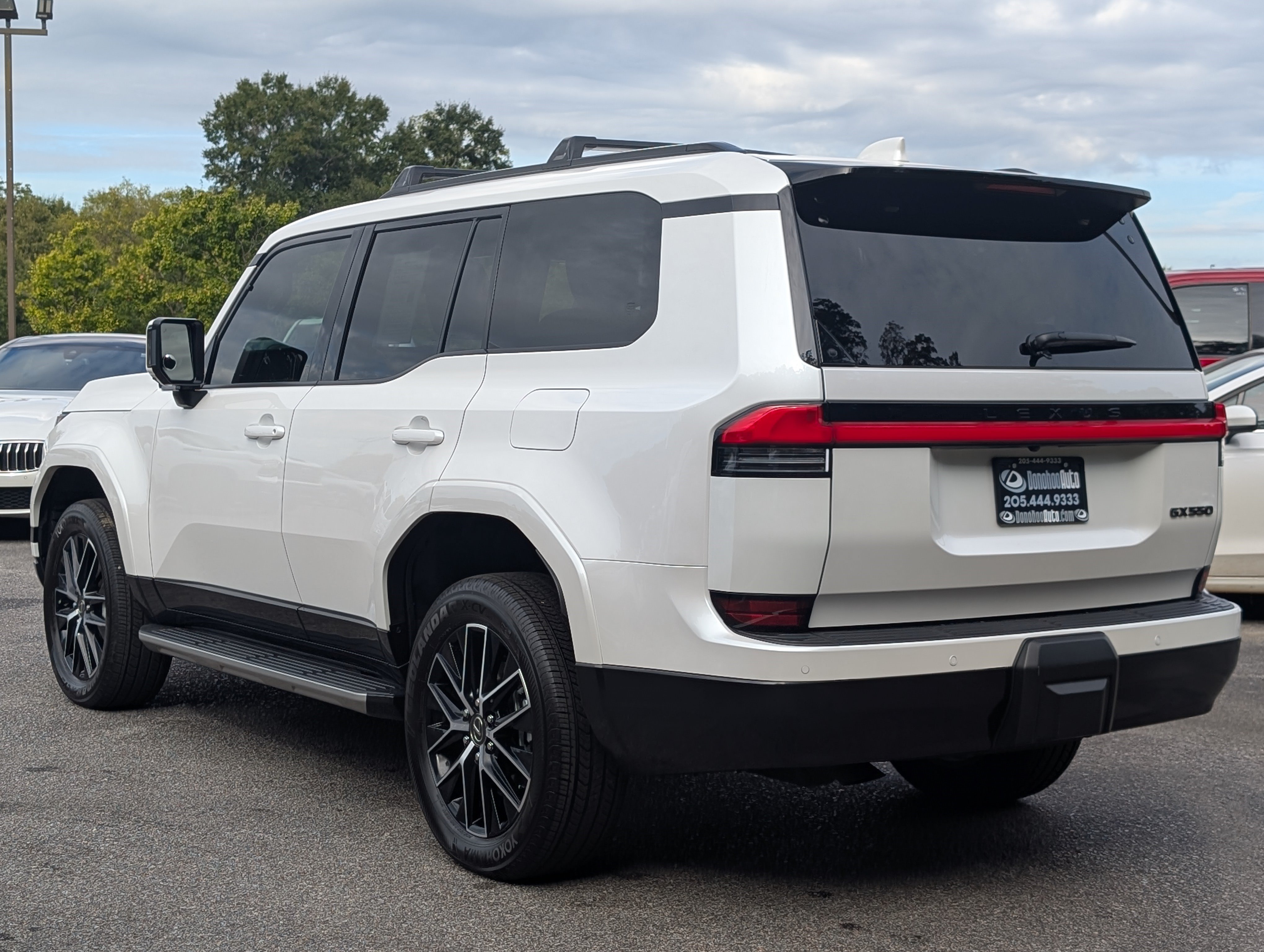 Used 2026 Lexus GX 550 w/ Accessory Package (2T) AWD/4WD image 7