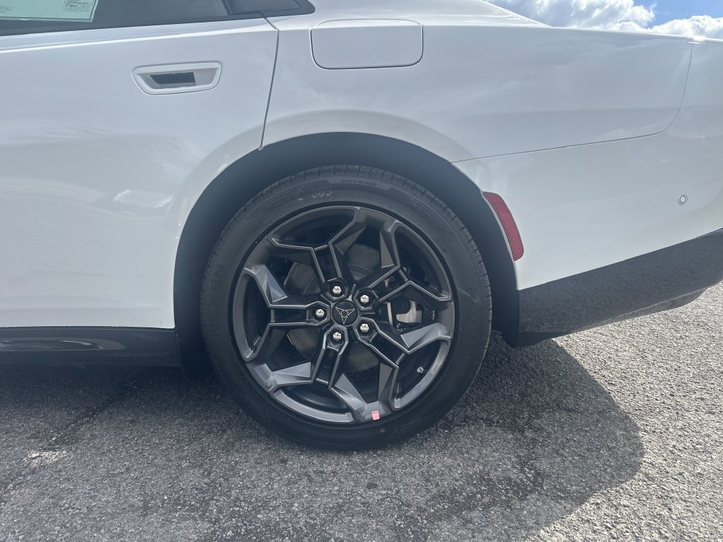 New 2026 Dodge Charger R/T AWD/4WD image 13