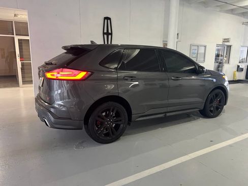 Used 2020 Ford Edge ST w/ Equipment Group 401A AWD/4WD image 3
